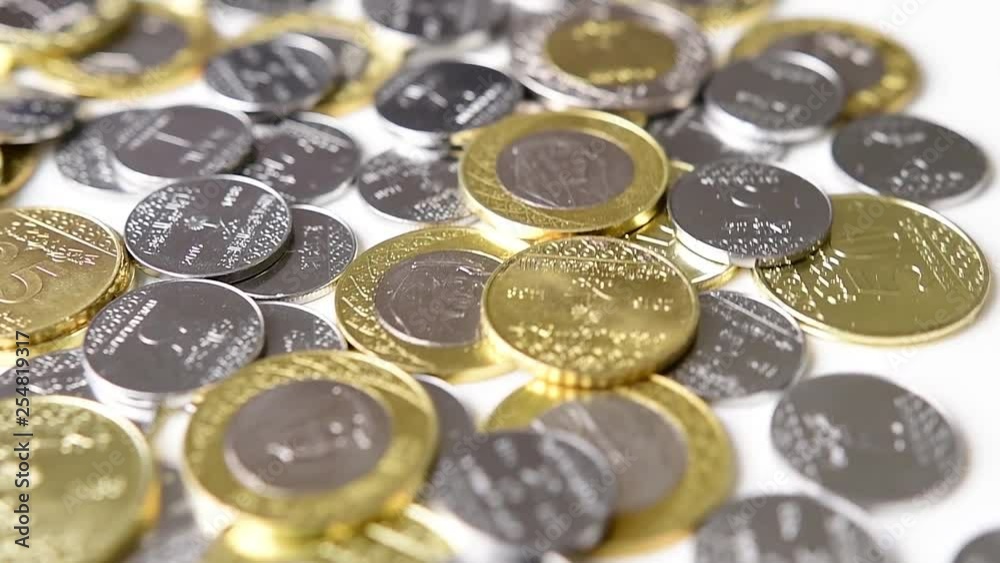 Saudi Riyal Coins Rotating. Saudi Arabia currency. Slow motion. Saudi Riyal Coins Rotating. Saudi Arabia currency. Slow motion.