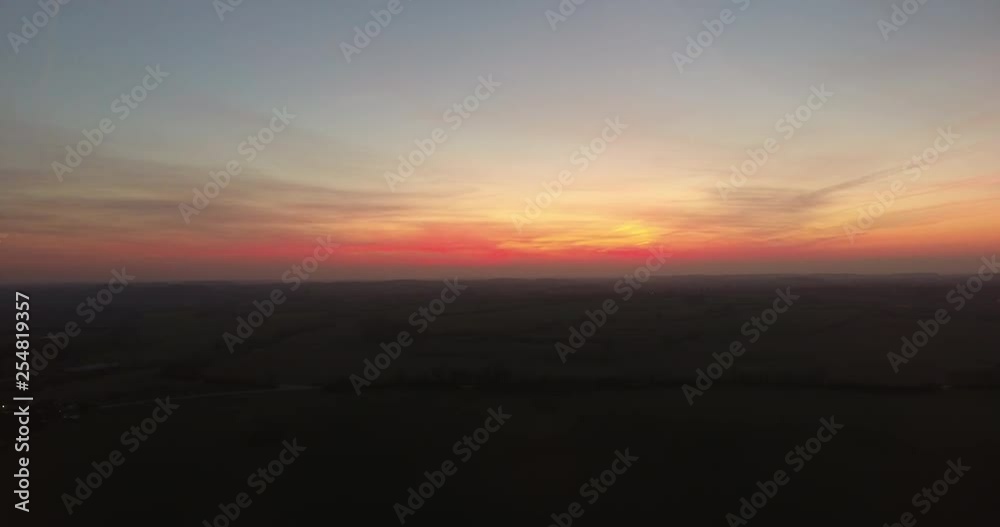 Beautiful Sundown //Drone flight to the right// Beautiful Sundown //Drone flight to the right//
