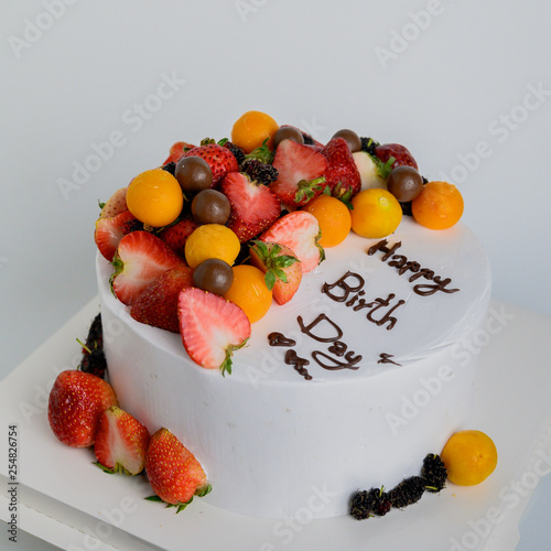 1 Kg Mix Fruits Cake at Just Rs 1050 | Free Shipping within 2 Hrs