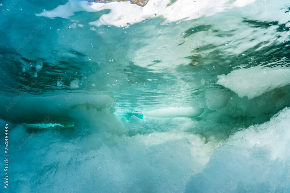 Drift Ice, Underwater View