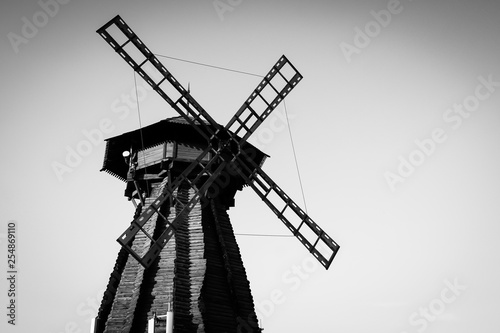 windmill, mill, wind, sky, old, architecture, blue, traditional, landscape, power, energy, building, spain, dutch, agriculture, landmark, rural, farm, history, wooden, europe, sails, holland, vintage,