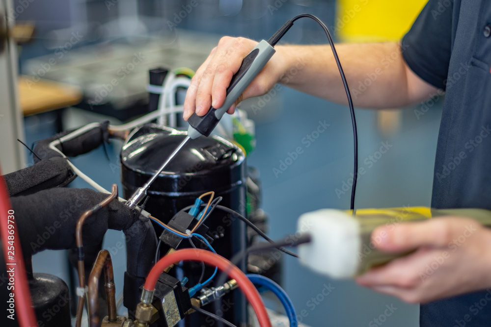 Measurement procedure in a thermodynamic laboratory Measurement procedure in a thermodynamic laboratory