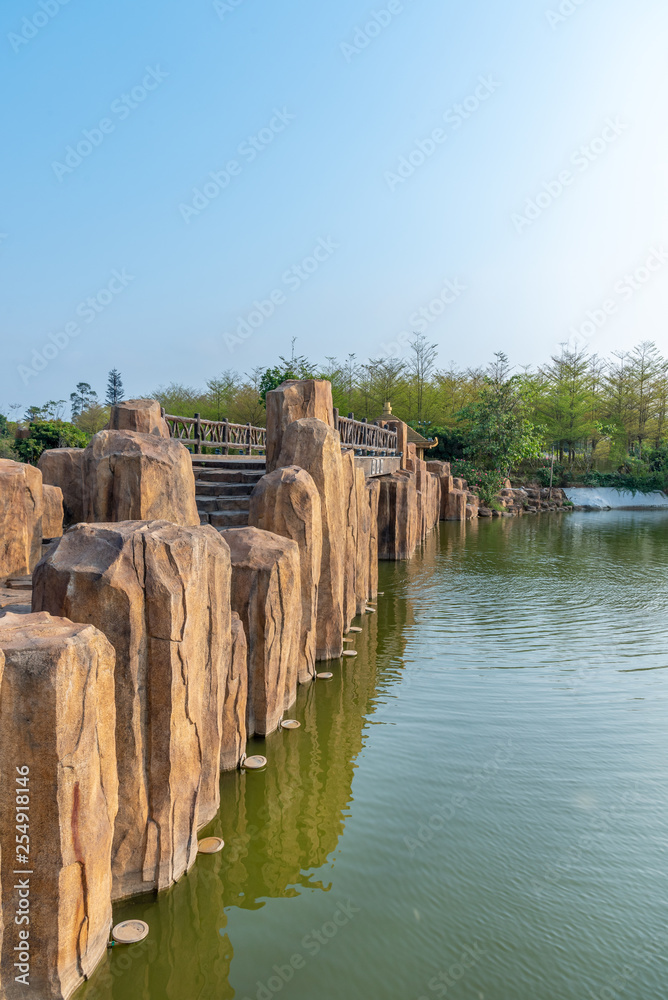 Fototapeta premium Lifting straight bridge in Confucius Cultural City, Suixi, Guangdong Province