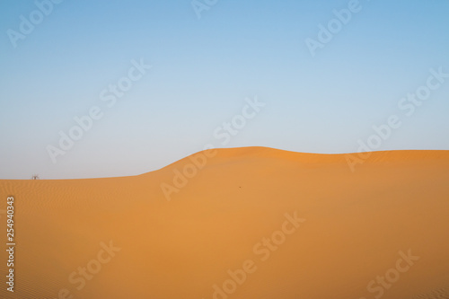 Sch  ne D  ne in der Sahara