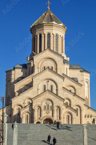 Obraz na płótnie Georgia, Tbilisi. The main cathedral of the Georgian Orthodox Church Temple Tsmind Sameba (Holy Trinity) w salonie