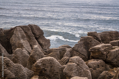 Punakaiki Pancake Rocks on South Island, West Coast, New Zealand 1