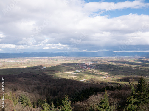 Aussicht in die Landschaft © Marco