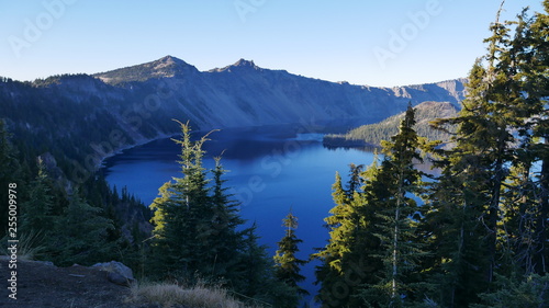 Fototapeta Naklejka Na Ścianę i Meble -  Crater Lake National Park