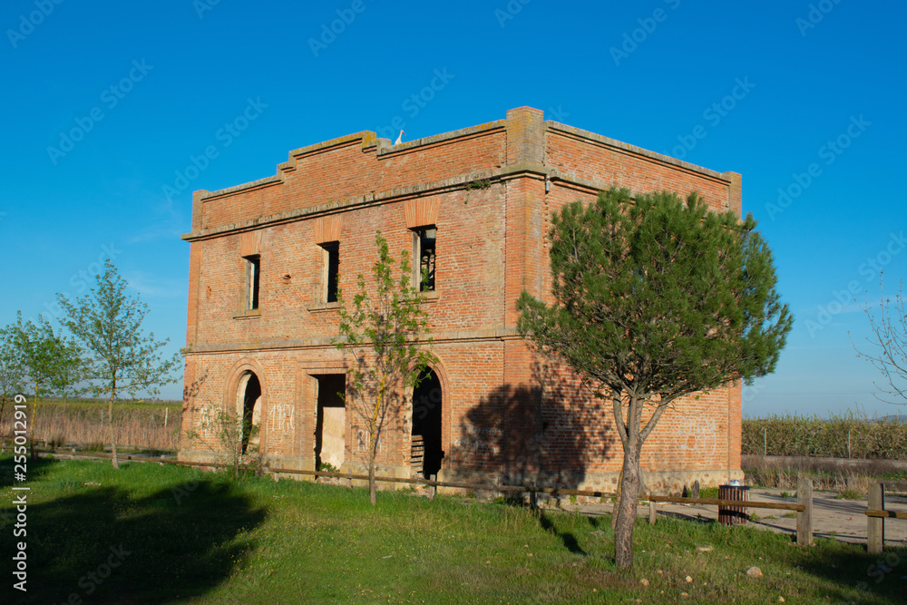 Estación de tren Abandonada Estación de tren Abandonada