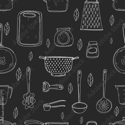 Seamless vector pattern of elements with hand drawn kitchenware on a chalkboard background