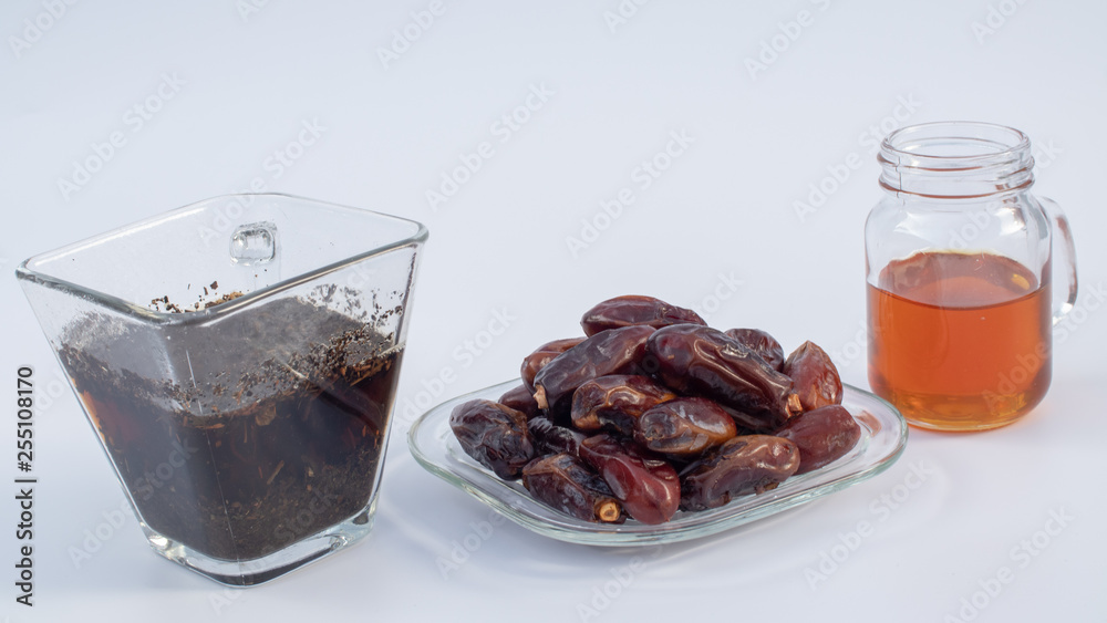 IFTAR DATES FRUITS