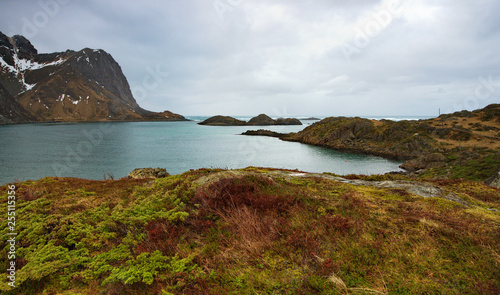 Landschaft nordwestlich von Straume auf Vesterålen (Norwegen) photo