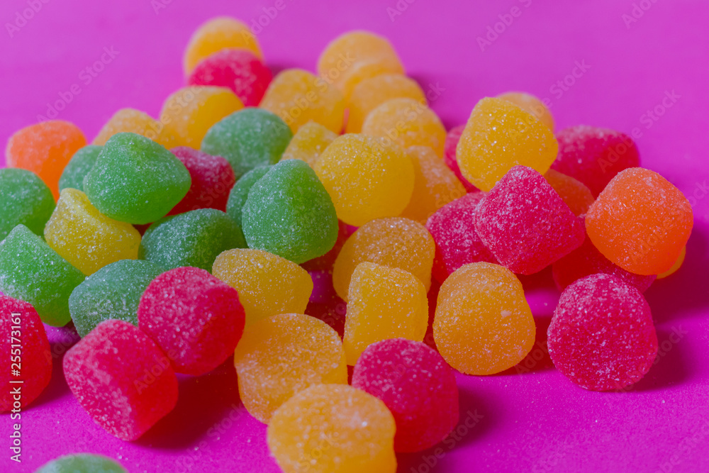 COLORFUL SUGARY GUMMIES COLORFUL SUGARY GUMMIES