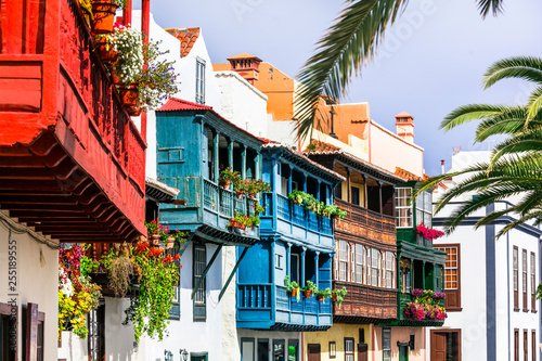 Fotografia Traditional colonial architecture of Canary islands