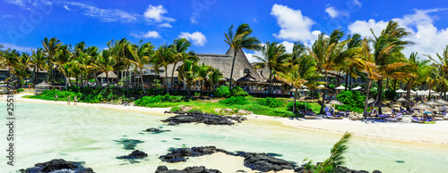 Tropical relaxing holidays - beutiful beaches of Mauritius island