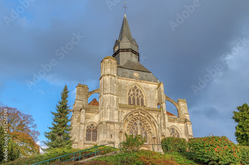 Obraz na płótnie Eglise Notre-Dame de Marissel in Beauvais, France w salonie