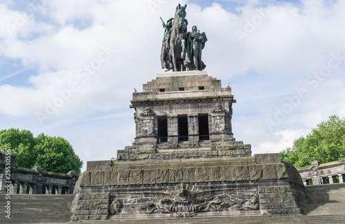 Kaiser-Wilhelm-Denkmal Reiterdenkmal Deutsches Eck Koblenz © pusteflower9024