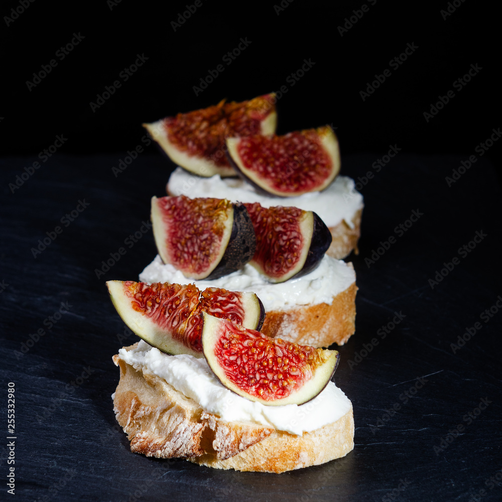 Bruschetta with cream cheese and figs Bruschetta with cream cheese and figs