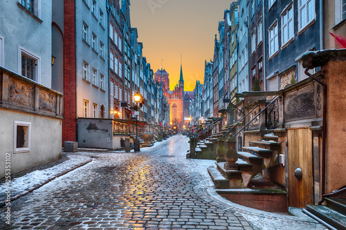 Obraz na płótnie Old european street Mariacka in Gdansk, Poland w salonie