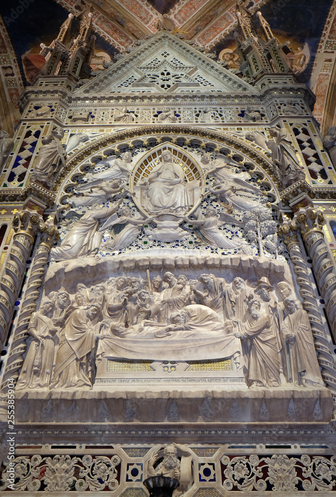 Death and Assumption of the Virgin, detail from the Tabernacle of the Madonna, by Andrea di Cione known as l'Orcagna, Orsanmichele Church in Florence, Italy