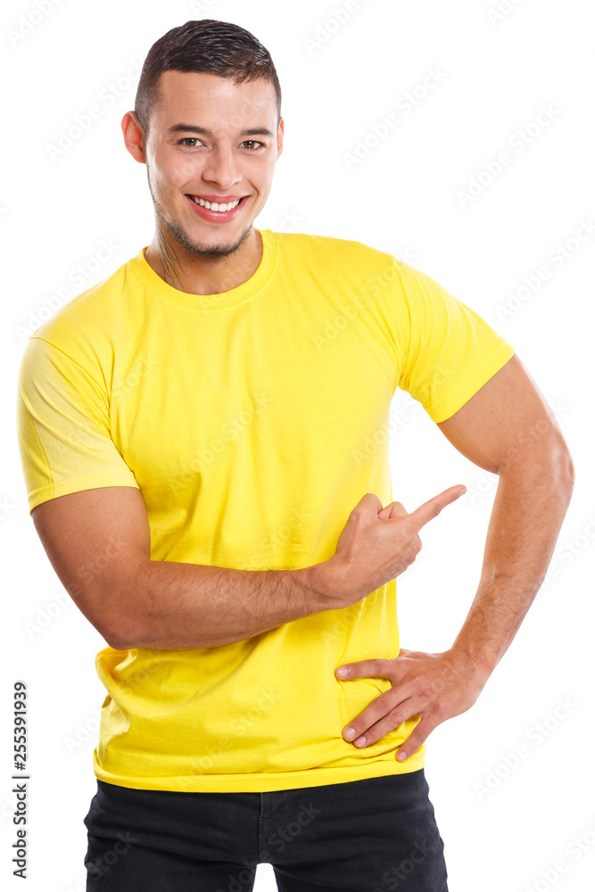 Junger Mann zeigt zeigen Werbung Marketing Latino jung Freisteller freigestellt isoliert Junger Mann zeigt zeigen Werbung Marketing Latino jung Freisteller freigestellt isoliert