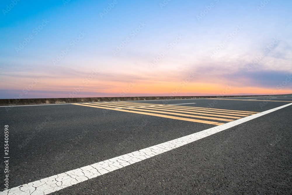 Fototapeta premium Road surface and sky cloud landscape..