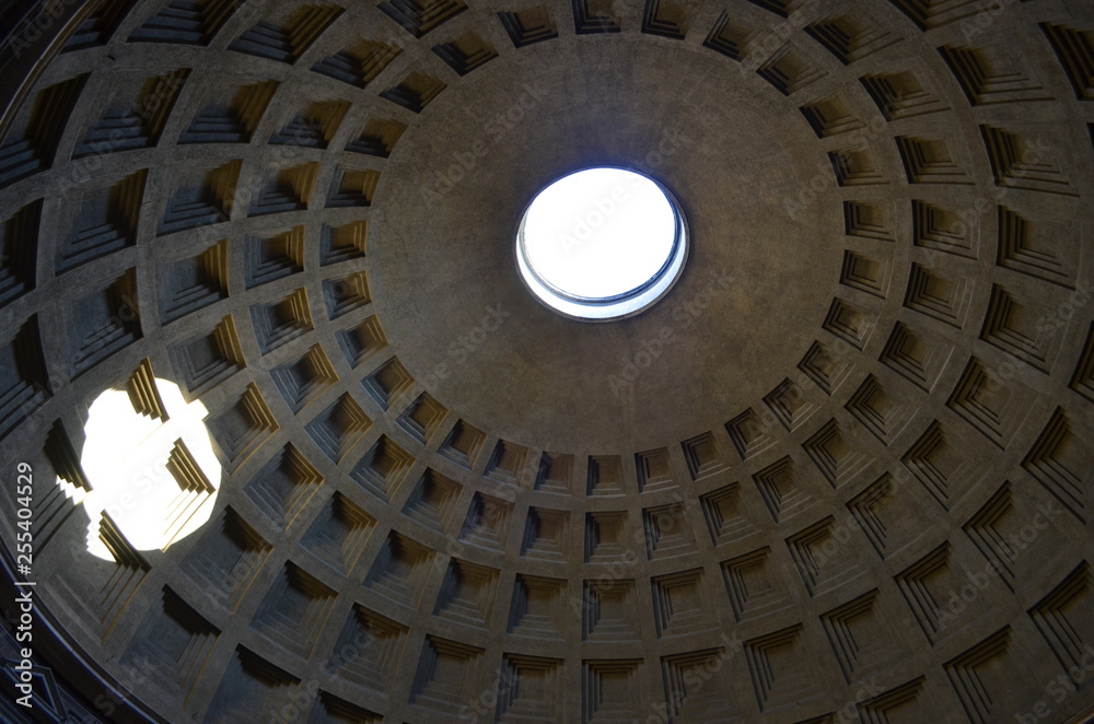 dome of pantheon in rome