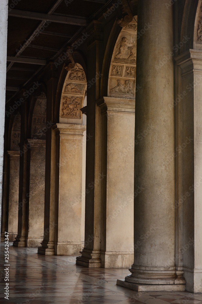 Venetian Archway
