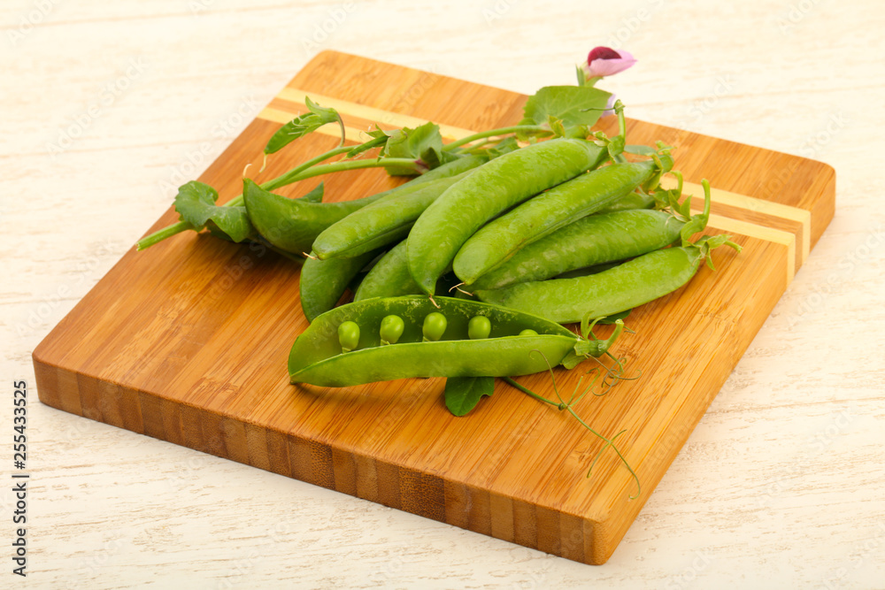 Ripe green peas Ripe green peas