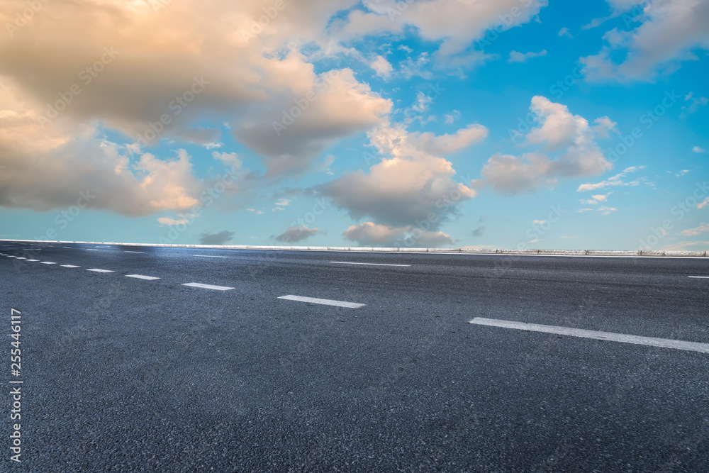 Fototapeta premium Road surface and sky cloud landscape..