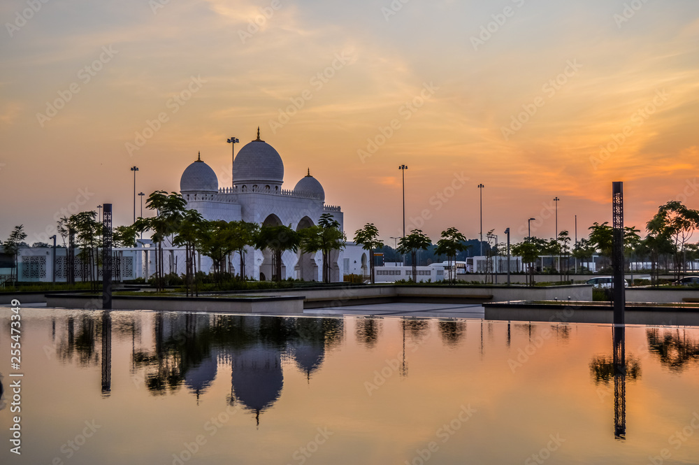 The grand and magnificent Sheikh Zayed mosque in Abu Dhabi UAE