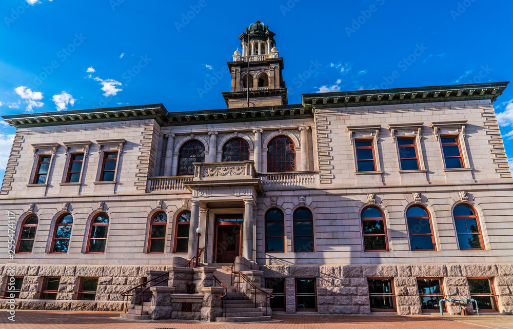 Naklejka premium COLORADO SPRINGS OLD COUNTY COURTHOUSE