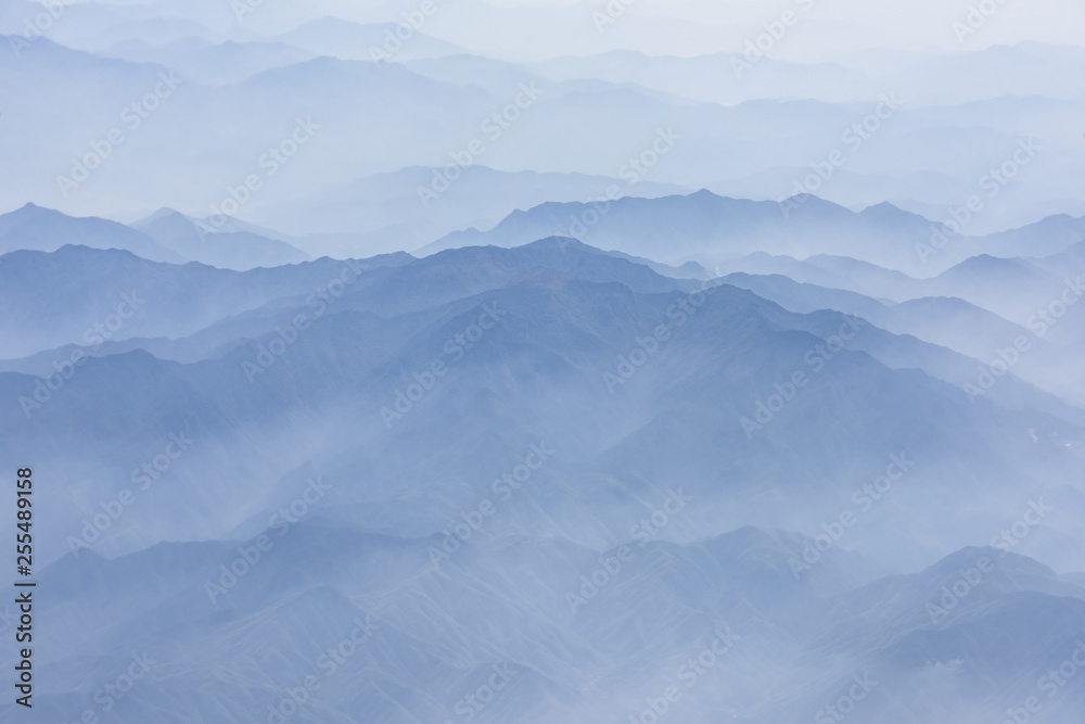 Obraz premium warstwy górskiego krajobrazu