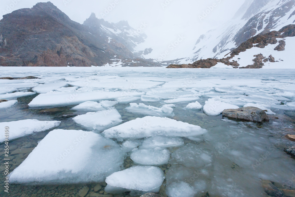 Laguna de Los Tres view, Fitz Roy mountain, Patagonia Laguna de Los Tres view, Fitz Roy mountain, Patagonia