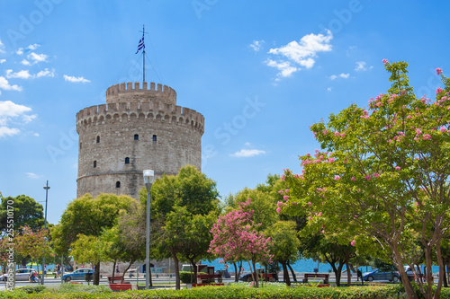 The White Tower Lefkos Pyrgos on the waterfront in Thessaloniki. Macedonia, Greece. photo