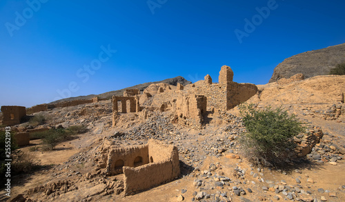 Die Ruinen von Tanuf, Oman © familie-eisenlohr.de