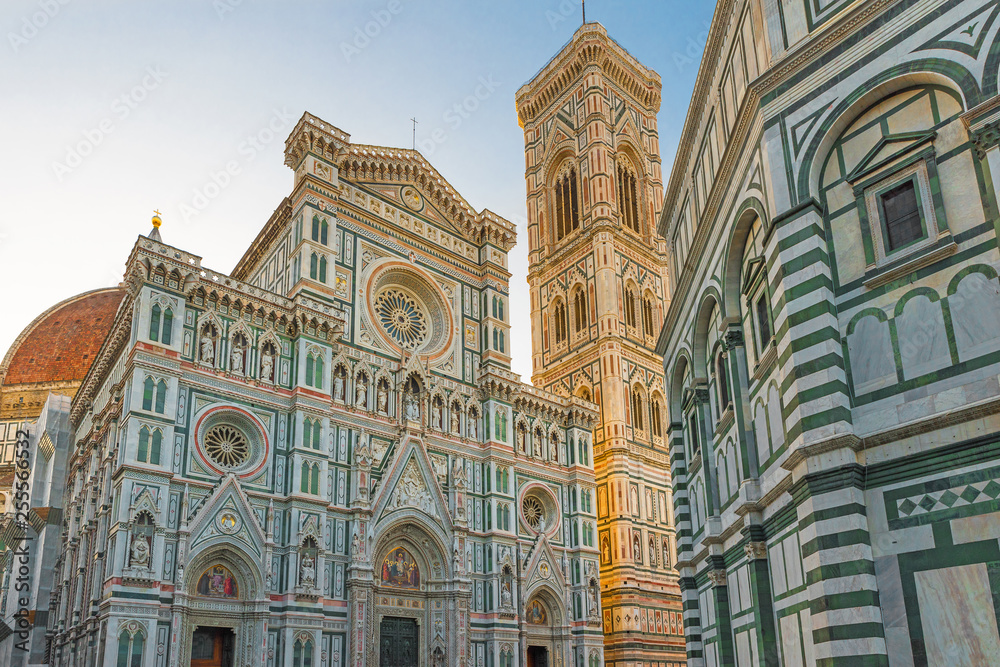 Fototapeta premium Florence Duomo. Basilica di Santa Maria del Fiore in Florence, Italy. Florence cathedral