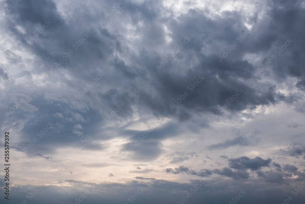 Fototapeta premium Beautiful Sky with Clouds On Evening 