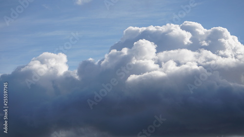 Fototapeta Naklejka Na Ścianę i Meble -  niebo chmury