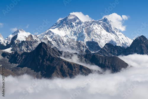 Mount Everest peaks above the clouds © maciejr23