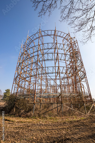 Obraz na płótnie Verlassener Vergnügungspark w salonie