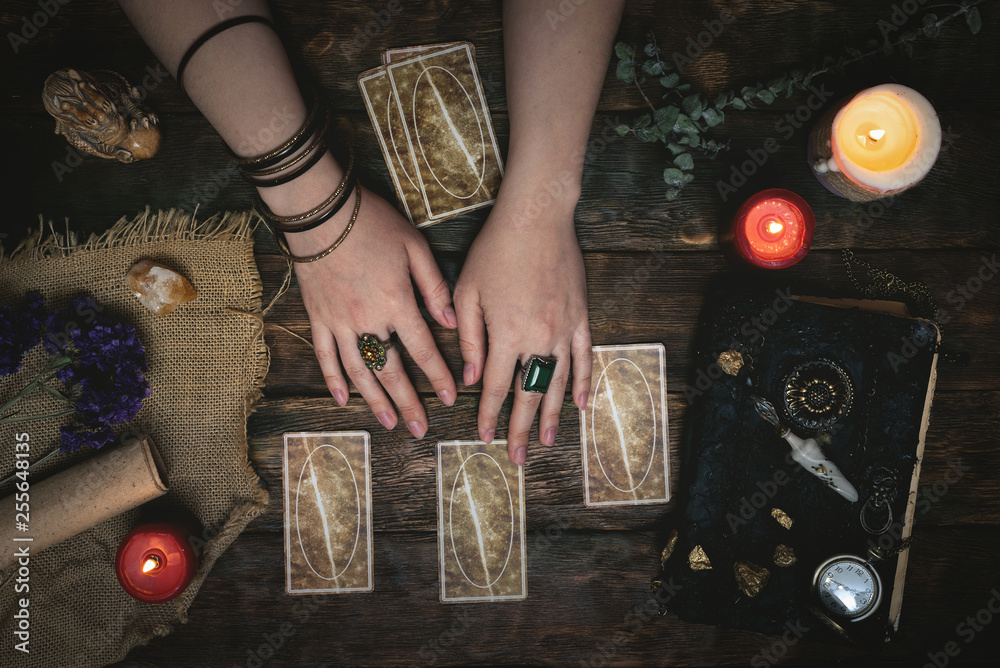 Tarot cards on fortune teller desk table background. Futune reading ...