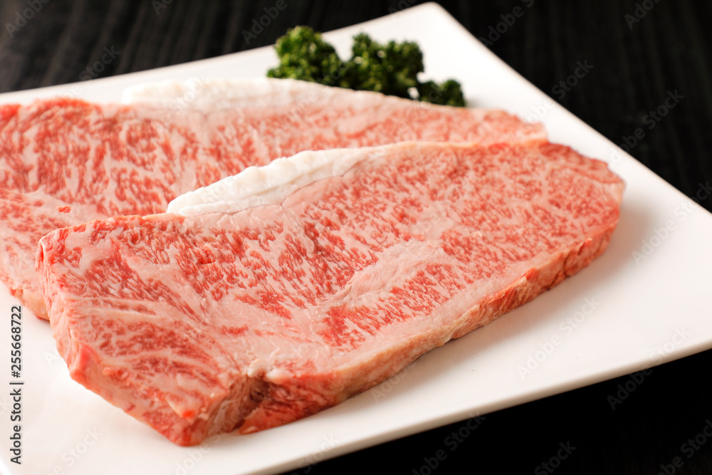 和牛　サーロインステーキ　Sirloin steak(Wagyu beef)