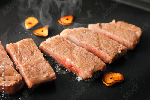 和牛 サーロインステーキ Sirloin steak(Wagyu beef)