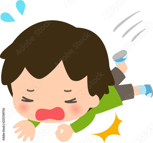 転ぶ男の子