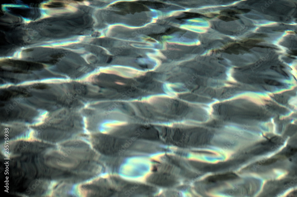 Obraz premium Caumasee, rippled pattern and caustics on lake bed