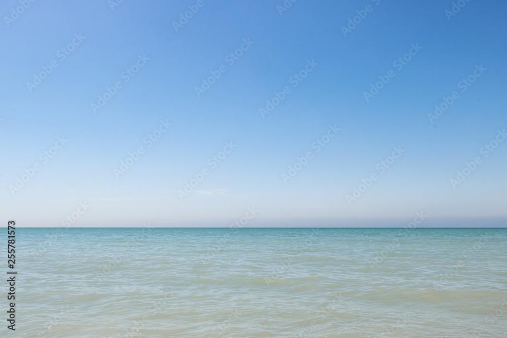 Clear skies above the Gulf of Mexico from Florida beach