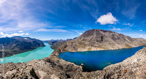 Schilderij op canvas Norwegen Unterwegs am Bessegengrat im Jotunheimen Nationalspark