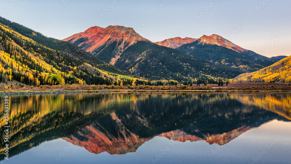 Autumn sunrise at Crystal Lake - Million Dollar Highway - Colorado