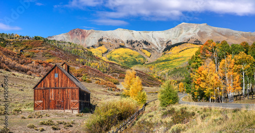 Autumn barn on Last Dollar Road near Telluride - Golden Aspen © Craig Zerbe